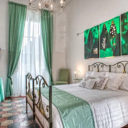 Romance Al Colosseo * Rome