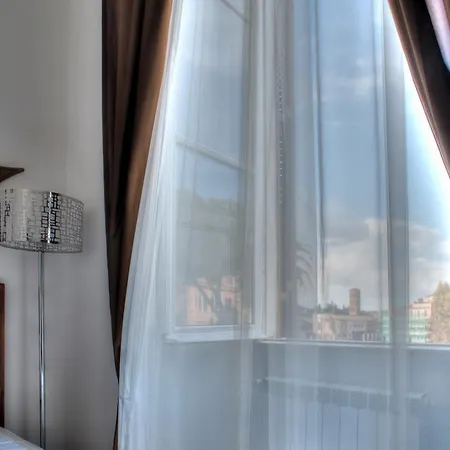 Romance Al Colosseo Appartement