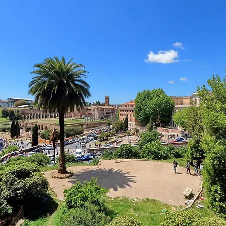 Romance Al Colosseo Appartement